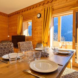 Pralioud – Confort moderne, spa & piscine, hôtel à Champagny-en-Vanoise