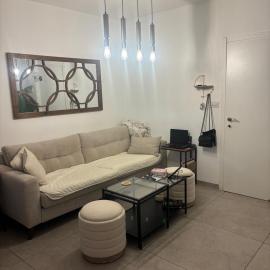 Dudger apartment, hotel i Bet Shemuʼel