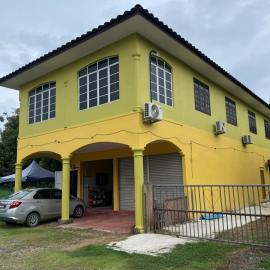 OYO 91250 Roomstay Awie