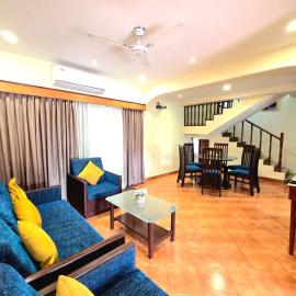 Villa 'Golden Reef' 2bhk beach villa, מלון בבנולים