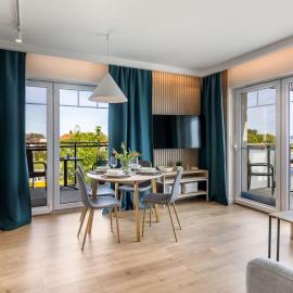 Port Krynica 16 - apartament premium w centrum Krynicy Morskiej z bezpośrednim widokiem na port i Zalew Wiślany