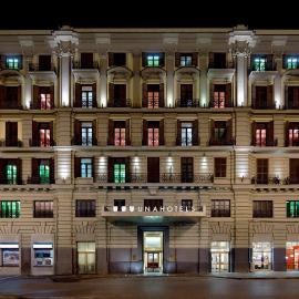 UNA Hotels Napoli, hotelli Napolissa