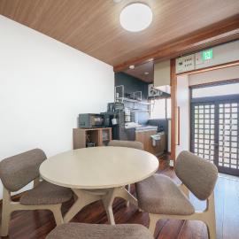 Takumi Renovated House Osaka Hirakata, hótel í Hirakata