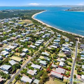 Broadwater Waves