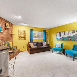 Steps to Lake Mcintosh, Basement 1BR
