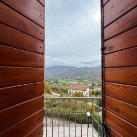 Casa Mete - x 4 Persone- Garage - Vista Panoramica, hotel in Montenero Val Cocchiara