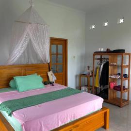 Friend House SURFCAMP, Hotel in Airsatang