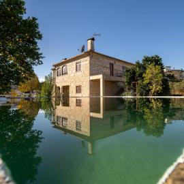 Casa Fermil do Lago, hotel in Veade