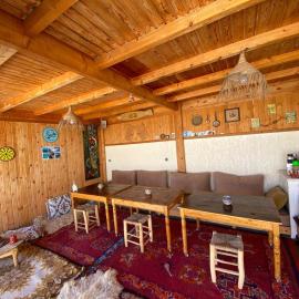 Viesnīca Dania Surf House pilsētā Mirlefta