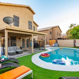 Family Fun House Close to Everything