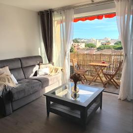 Cosy Arrivée autonome Télétravail, hotel v destinaci Fréjus