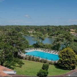 Sea & Golf, Pool and Zen Apartment in Chiberta