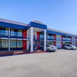 Capital O Travelers Inn Lawton Fort Sill, hotel di Lawton