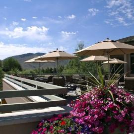 Angani Studio - Elkhorn Resort Amenities Included