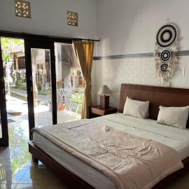 Dhita Dive Bungalow, hôtel à Ambat