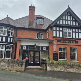 The Stokesay Inn, хотел в Крейвън Армс