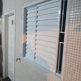 Apartamento Kitnet Completa - Mar Grosso - 400m da praia - Laguna SC - Condomínio Celina