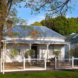 Arichonan House