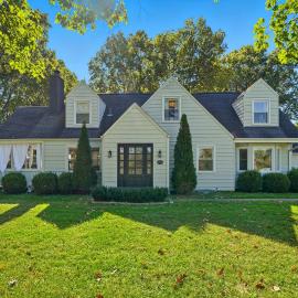 Kansas Cape Cottage, hotel in Overland Park