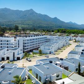 Timber and Tides, hotel a George