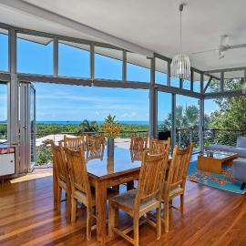 BEDROCK Palm Cove I Private Pool I Sea Views I Family Retreat