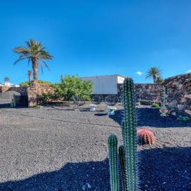 Casa Amaris - Award-Winning Canarian House By Lanzarote Vacation Homes