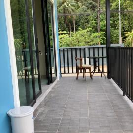 BAROZA lanta house