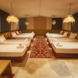 חאן השיירות- גלמפינג, Hotel in Midreshet Ben Gurion