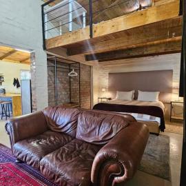 Hartland Garden Loft
