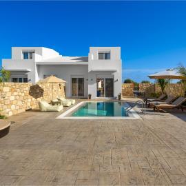 Amora Pool Villas, hotel di Gennadi