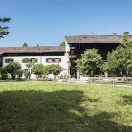 Monteurhaus, hotel in Hausham