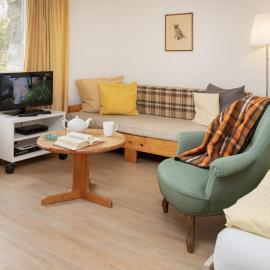 Studio Helene Studio Christel by Interhome, hotel sa Wengen