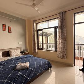 Ghar by the mountains, hotel v destinaci McLeod Ganj