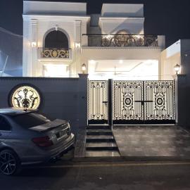Luxe Home, hotel in Faisalabad