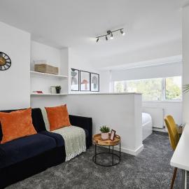 Argie Gardens Studio 1A, hotel in Leeds