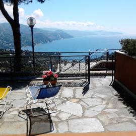 Appartamento Beautiful Panorama โรงแรมในราปาลโล