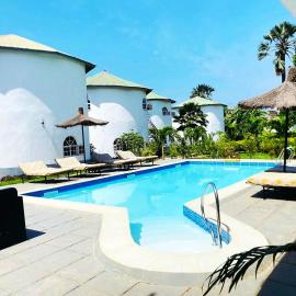 Afro Garden, hotel sa Sere Kunda