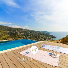 SELECT'soHOME - T2 sur les hauteurs d'Aiguebelle avec piscine privée, parking et vue mer !- ROCCA BELLA