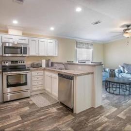 Fauna Chalet LLC, khách sạn ở Ocala
