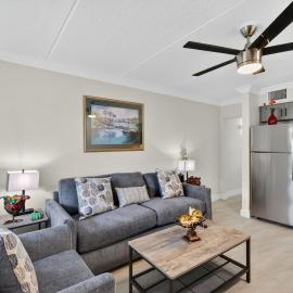 Sunset Beach Suites Unit 3, hotel in St. Pete Beach