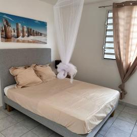 Le Confort Double, hotel in Vieux-Habitants