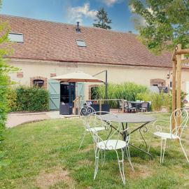 Gîte paisible à la campagne près de Chartres avec parking - FR-1-581-143, hotell sihtkohas Umpeau