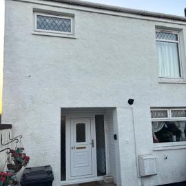 OakHouse- Entire 3 Bedroom Terrace House with Free Parking, hotel en Cumbernauld