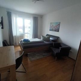 Schöne Wohnung mit WLAN und Balkon in Magdeburg Salbke