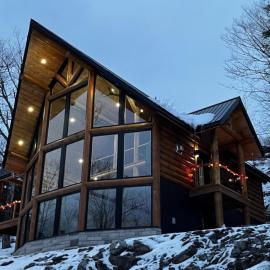 Montagne-Ski-Spa-Domaine du Massif, отель в городе Saint-Philémon