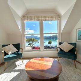 La Vue - Boutique Waterfront Apartment, Akaroa