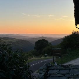 Auberge & Camping Sabatoux, hotel in Montusclat