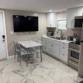 Modern Miami Gardens Stay Near Hard Rock Stadium