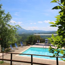 Farmhouse in Apecchio with Pool & Spa