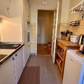 Entire Apartment 2 Bedrooms Up to 4 Guests